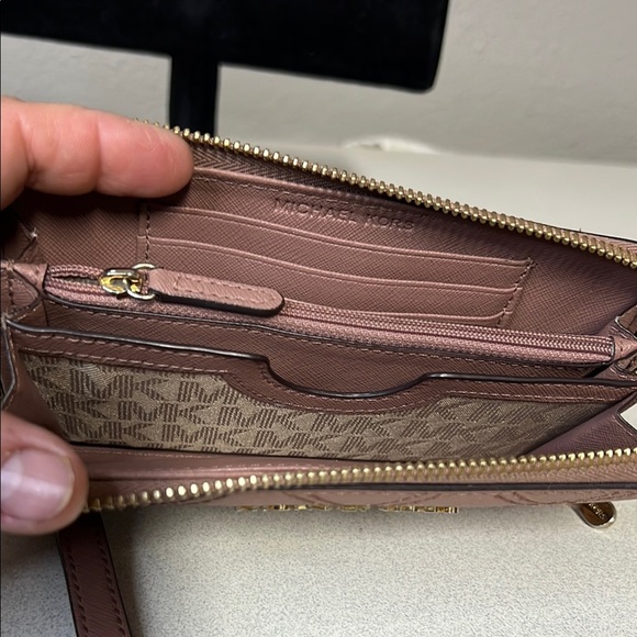 Michael Kors Blush Quilted Wristlet - Picture 3 of 5